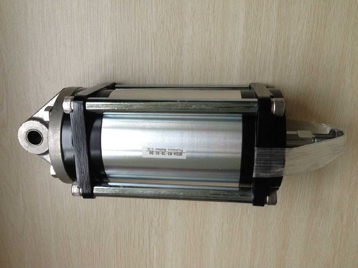 以SC標準氣缸為例，標準氣缸怎么安裝？